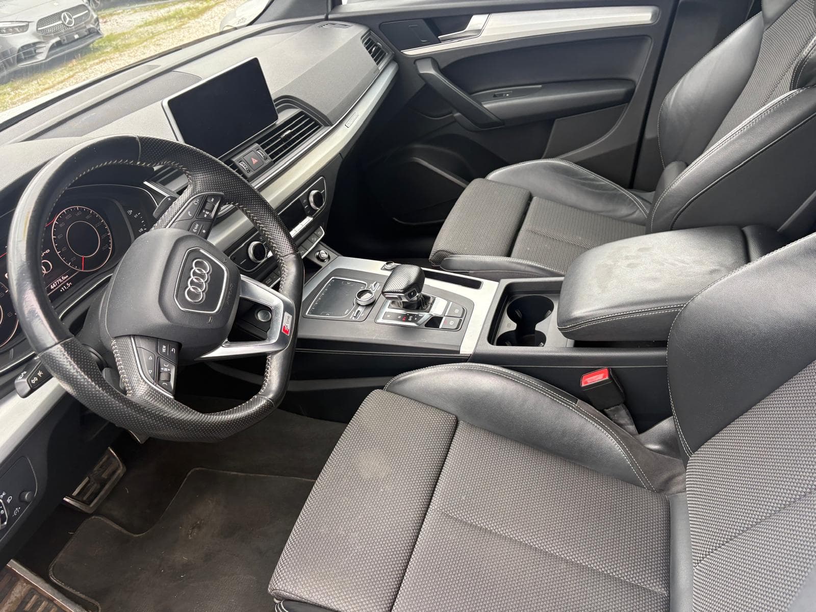 Audi Q5 S line